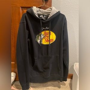 bass pro shops hoodie